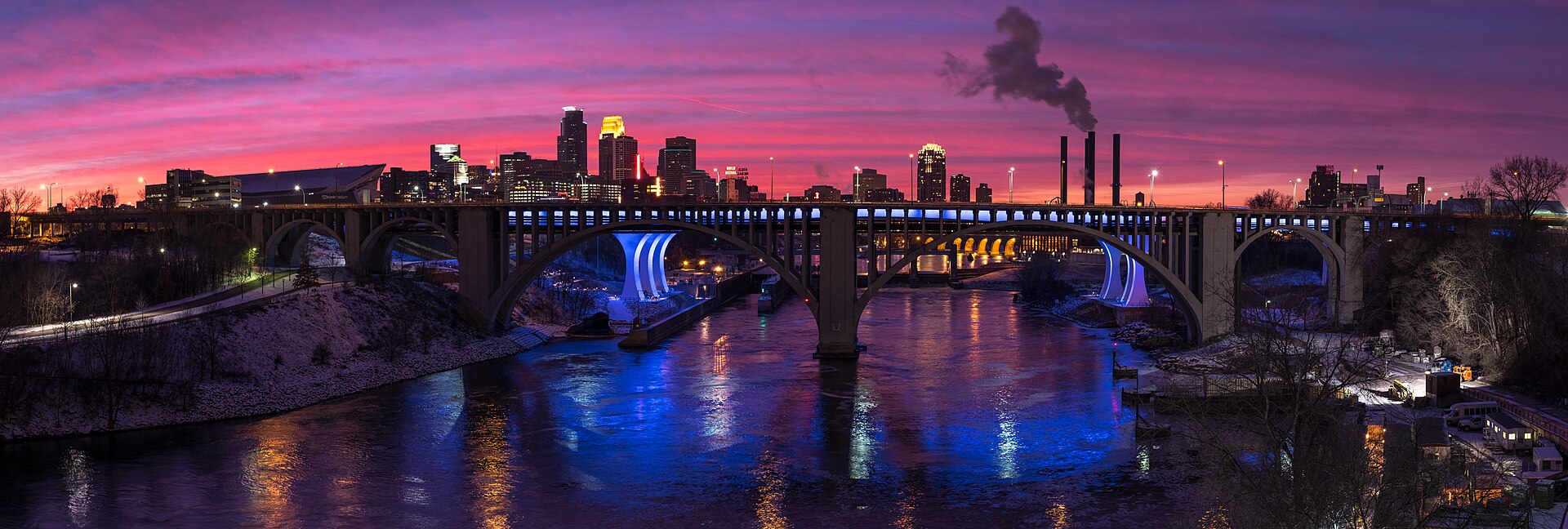Minneapolis skyline, Minnesota, USA